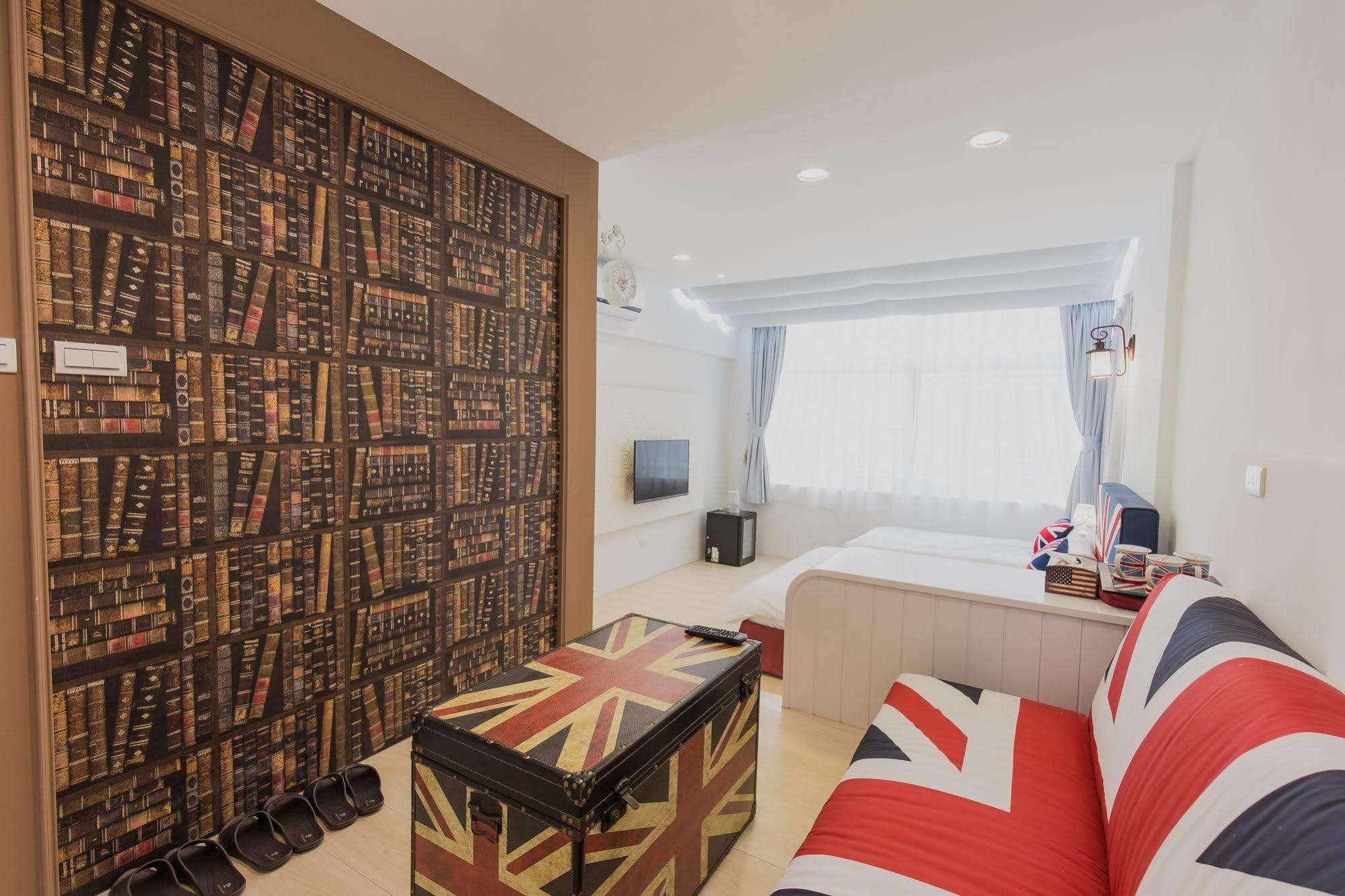 เวลคัม เดอะ ซัน เอนจอย เดอะ มูน Apartment เกาสง ภายนอก รูปภาพ